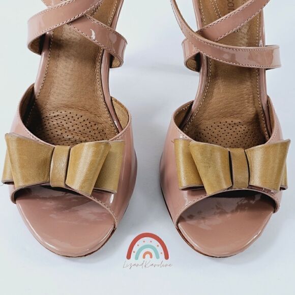 Corso Como Alfazema Genuine Leather Burnished Stiletto Heel Sandals - Picture 6 of 16